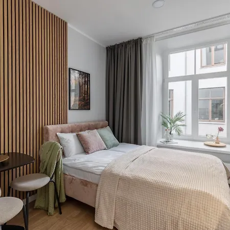 Neat And Simple Old Town *